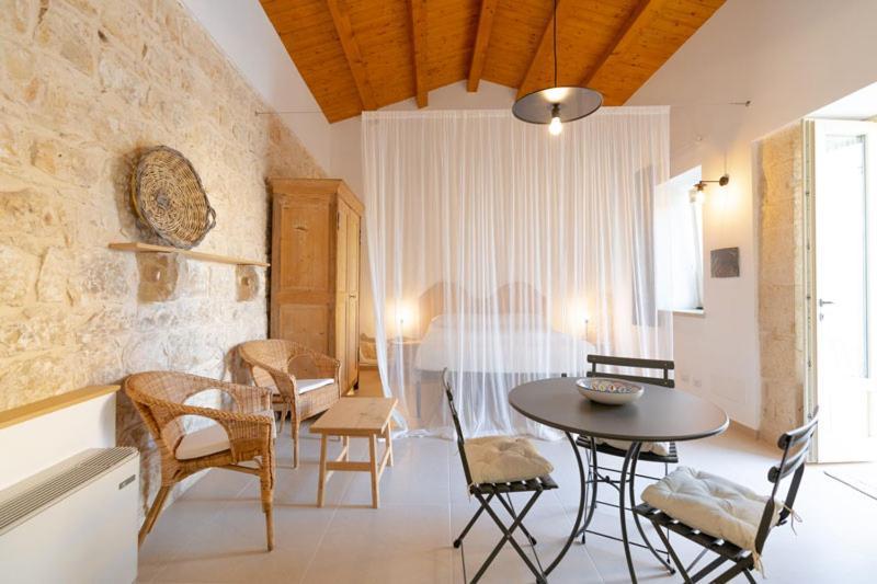 Baglio Cella - Appartamenti Per Vacanze Modica Eksteriør billede